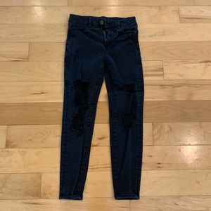 American Eagle Black Next Level Stretch - 2 Short